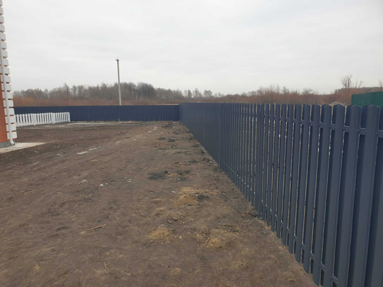 Забор из штакетника 230м Серый Графит фото2 в Бишкеке
