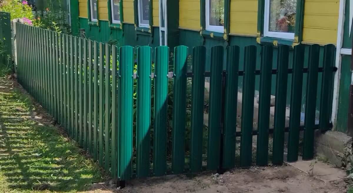 Заборчик из Евроштакетника 8м RAL6005/6005 Зеленый Мох двусторонний в Бишкеке