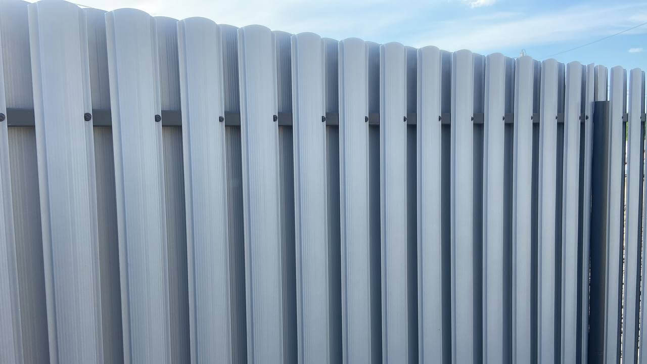 Забор из евроштакетника 16м RAL7024 Серый Графит фото 4 в Бишкеке